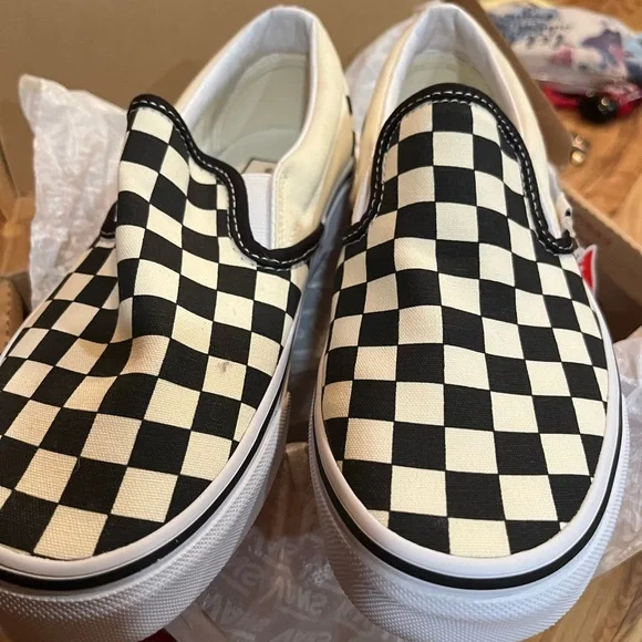 Vans Black and White Checkerboard Slip-Ons NEW - Picture 4 of 10